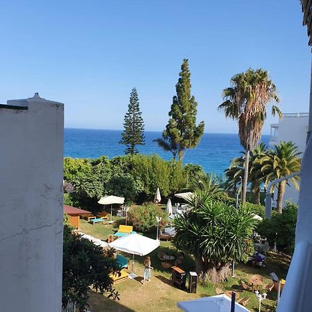 2ºb Escobar Leilighet Nerja Eksteriør bilde